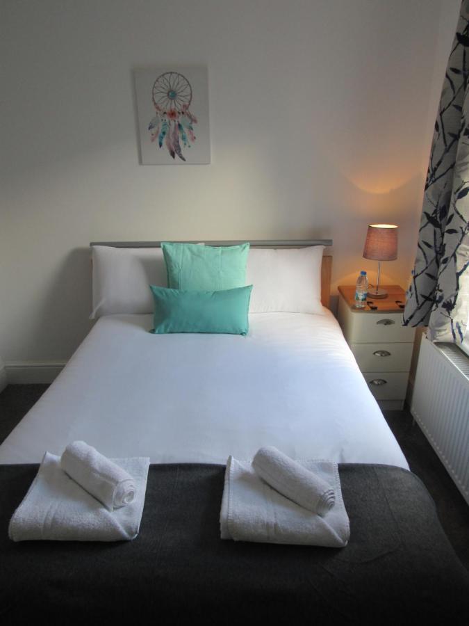 The Tas Suites - Tas Accommodations Cambridge  Exterior photo